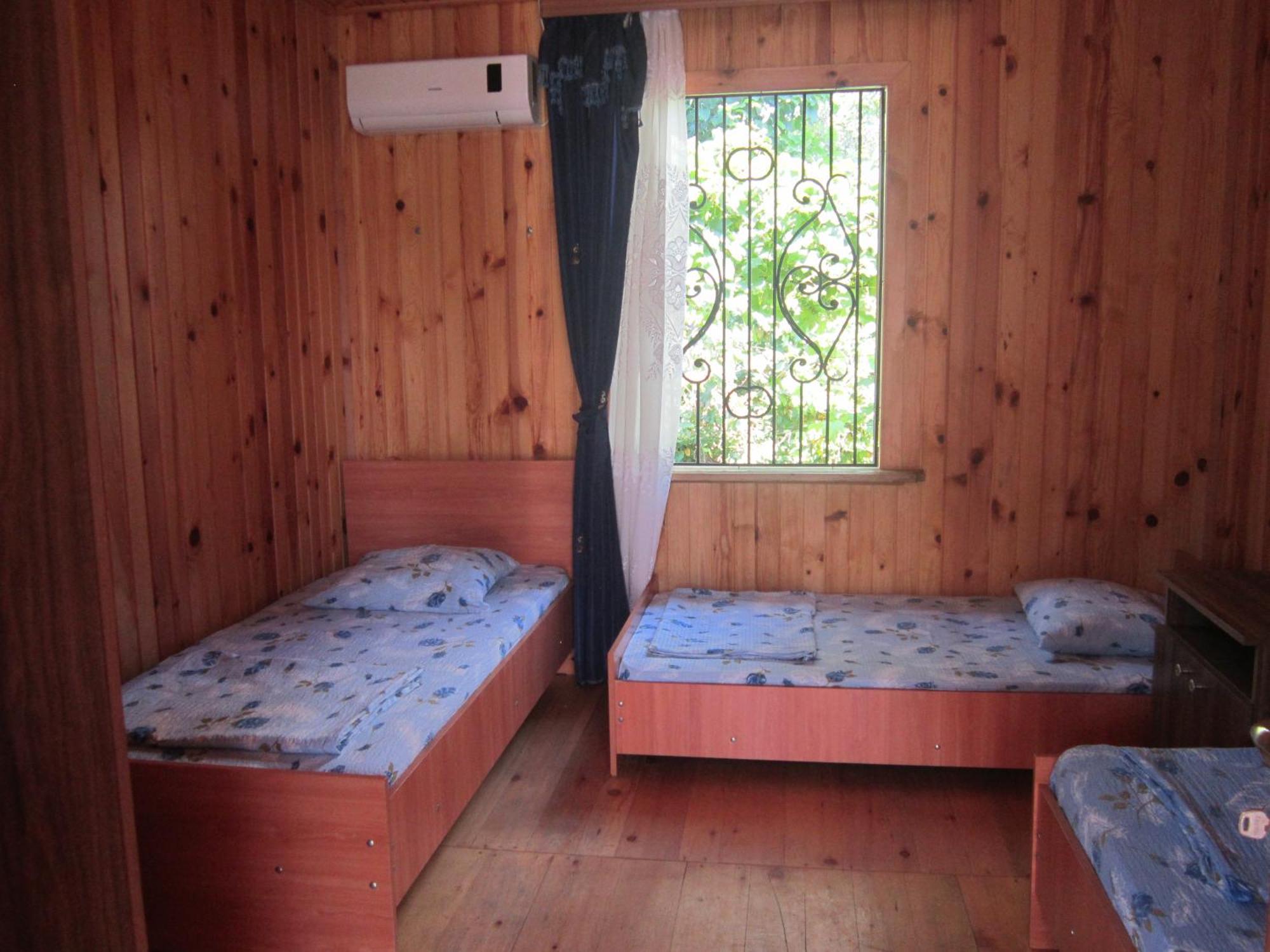 Wooden Cottage Makhinjauri Ngoại thất bức ảnh