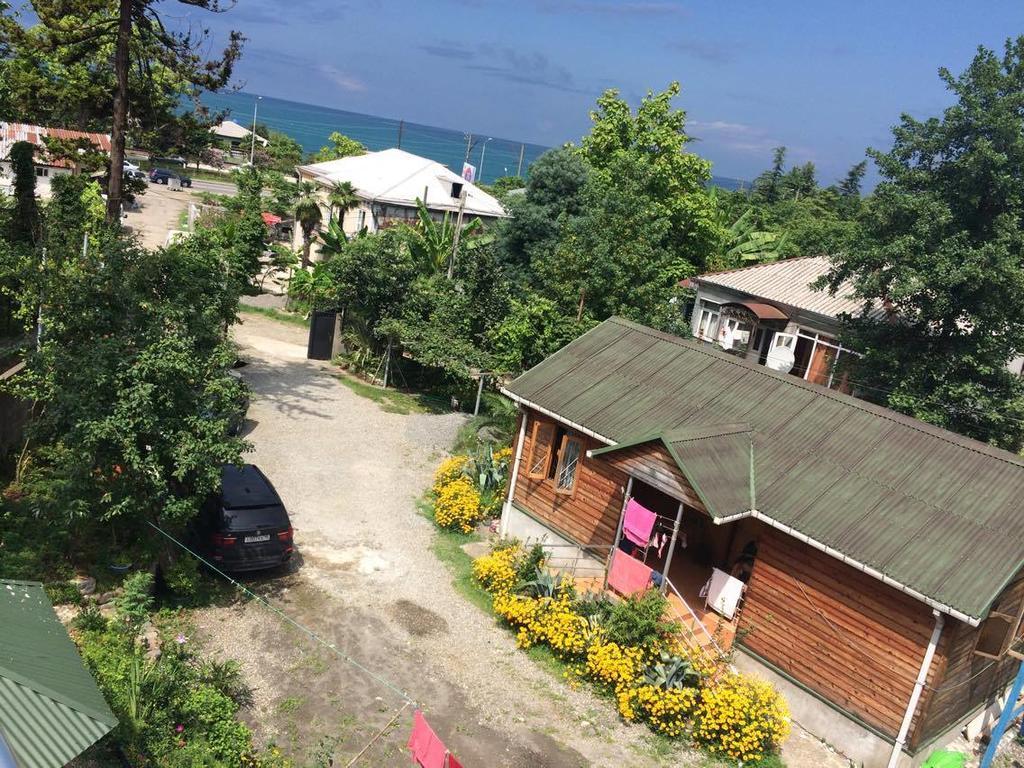 Wooden Cottage Makhinjauri Ngoại thất bức ảnh
