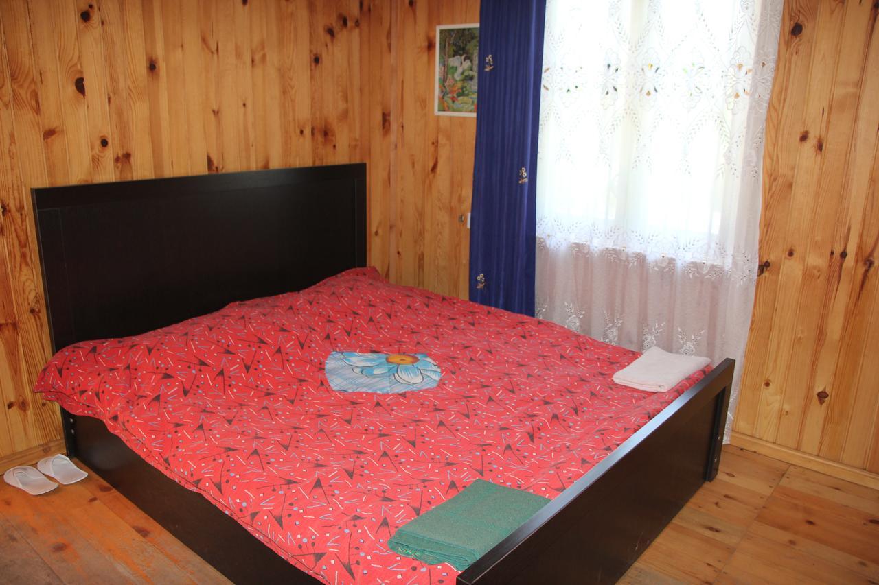 Wooden Cottage Makhinjauri Ngoại thất bức ảnh