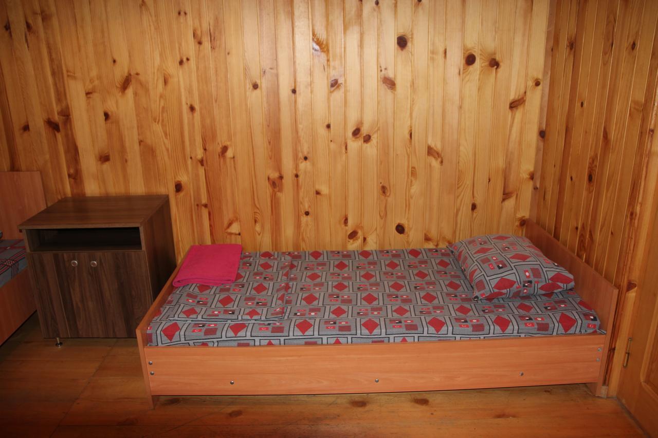 Wooden Cottage Makhinjauri Ngoại thất bức ảnh