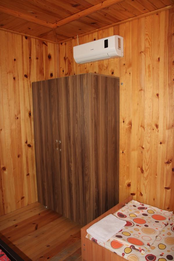 Wooden Cottage Makhinjauri Ngoại thất bức ảnh